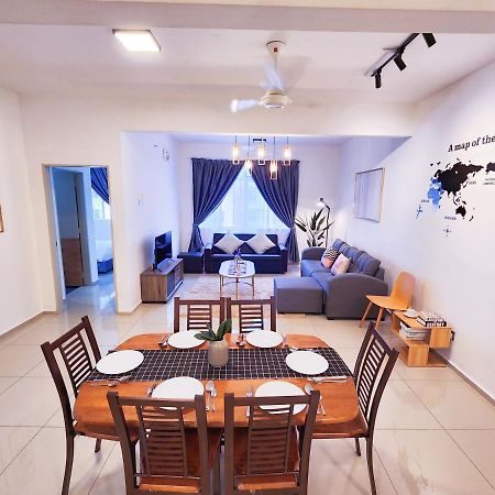 Klia Ehsan Residence Sepang Nilai Greenery 8 Pax Air-Con Esterno foto