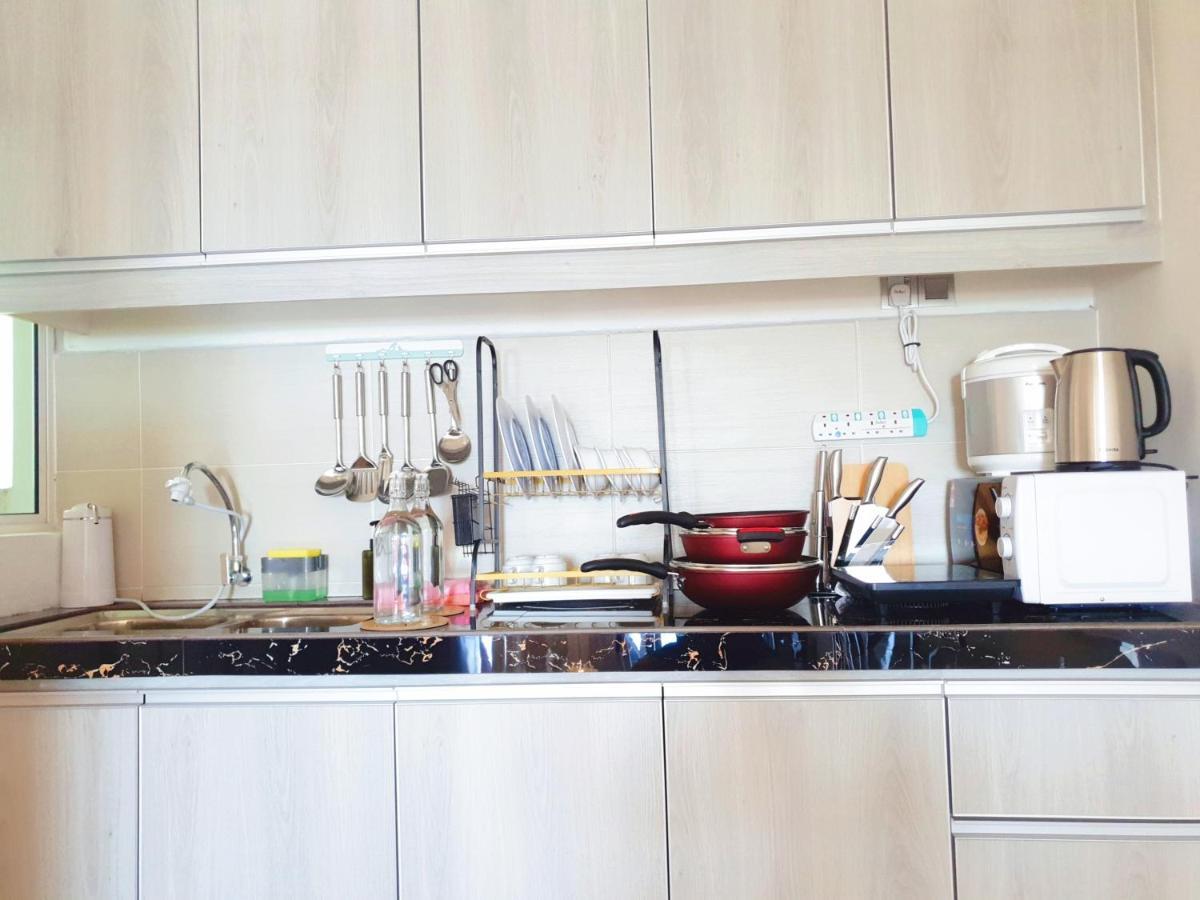 Klia Ehsan Residence Sepang Nilai Greenery 8 Pax Air-Con Esterno foto